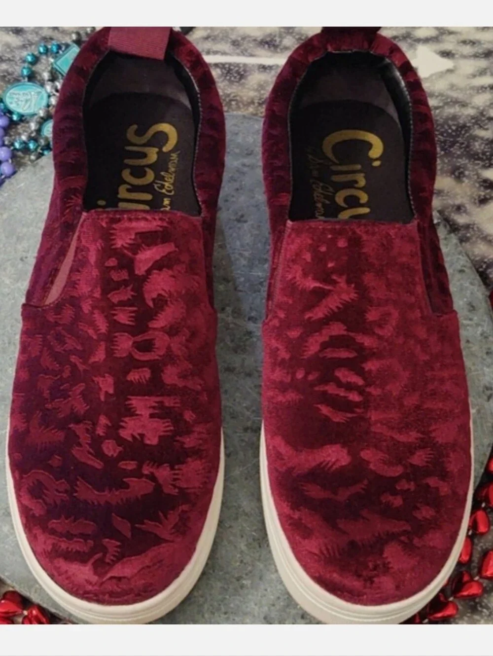Circus Sam Edelman SCOTLYN Leopard Embossed Velvet Sneaker Wine Size 9